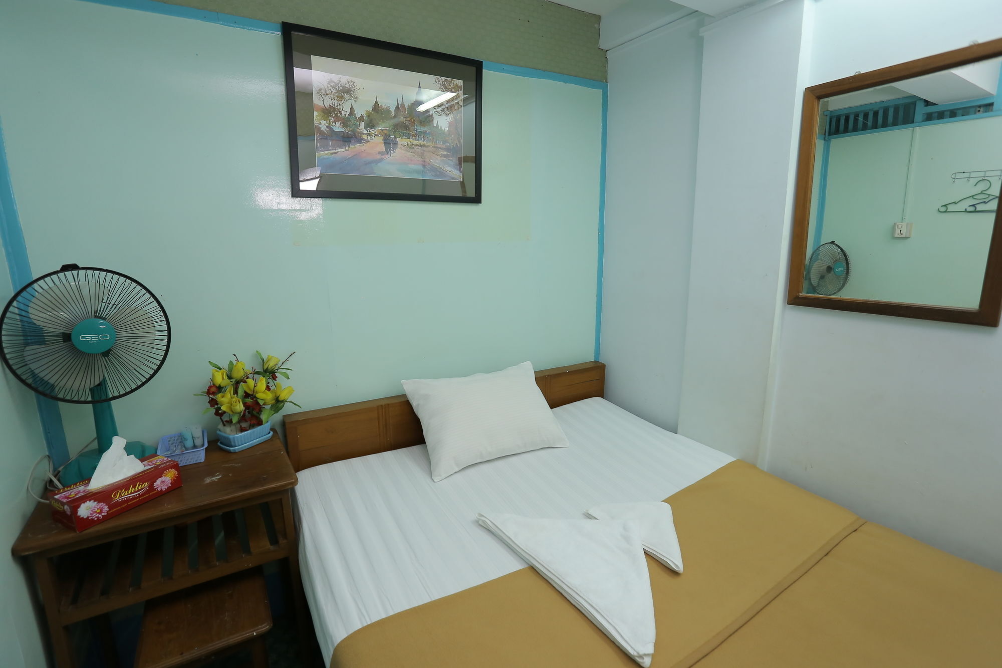 Chan Myae Thar Guest House Yangon Exterior photo